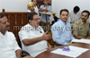 New administration building orientation to fit in budget and practical aspects